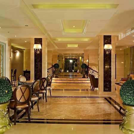 Gulliver'S Tavern Hotel Bangkok Luaran gambar