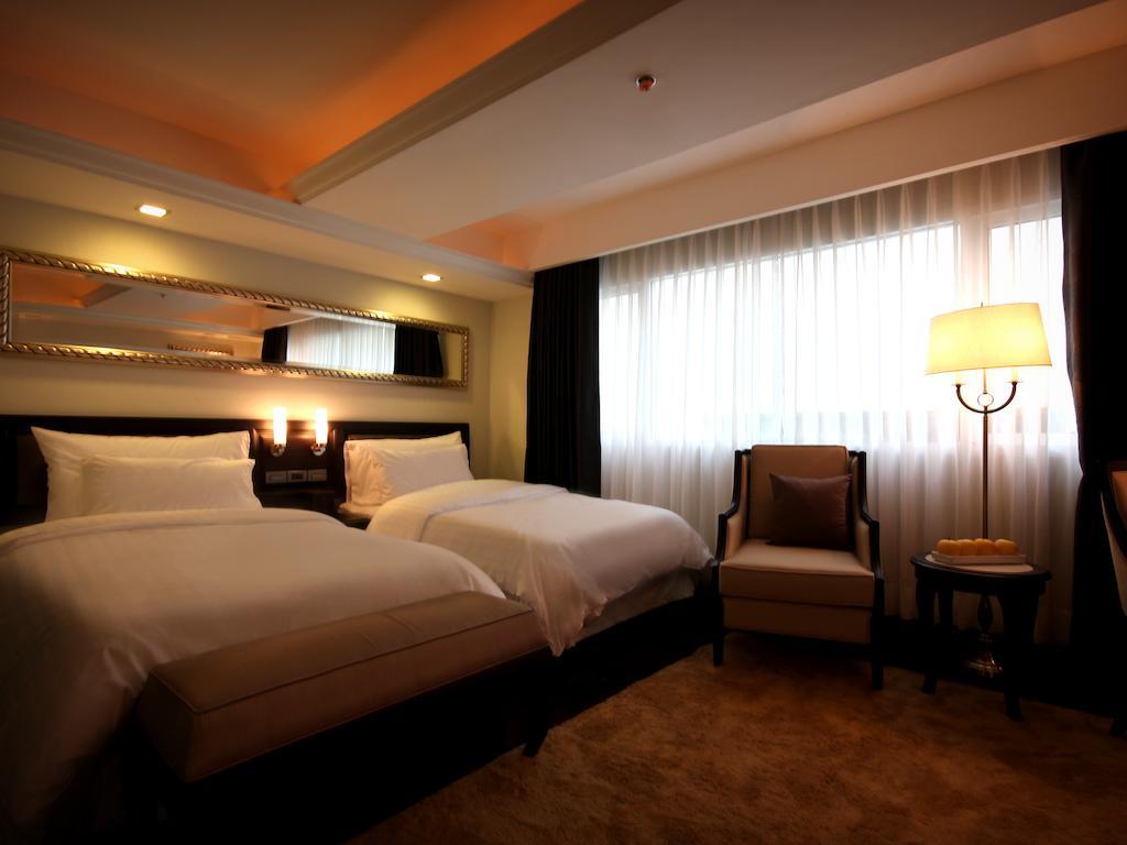 Gulliver'S Tavern Hotel Bangkok Luaran gambar